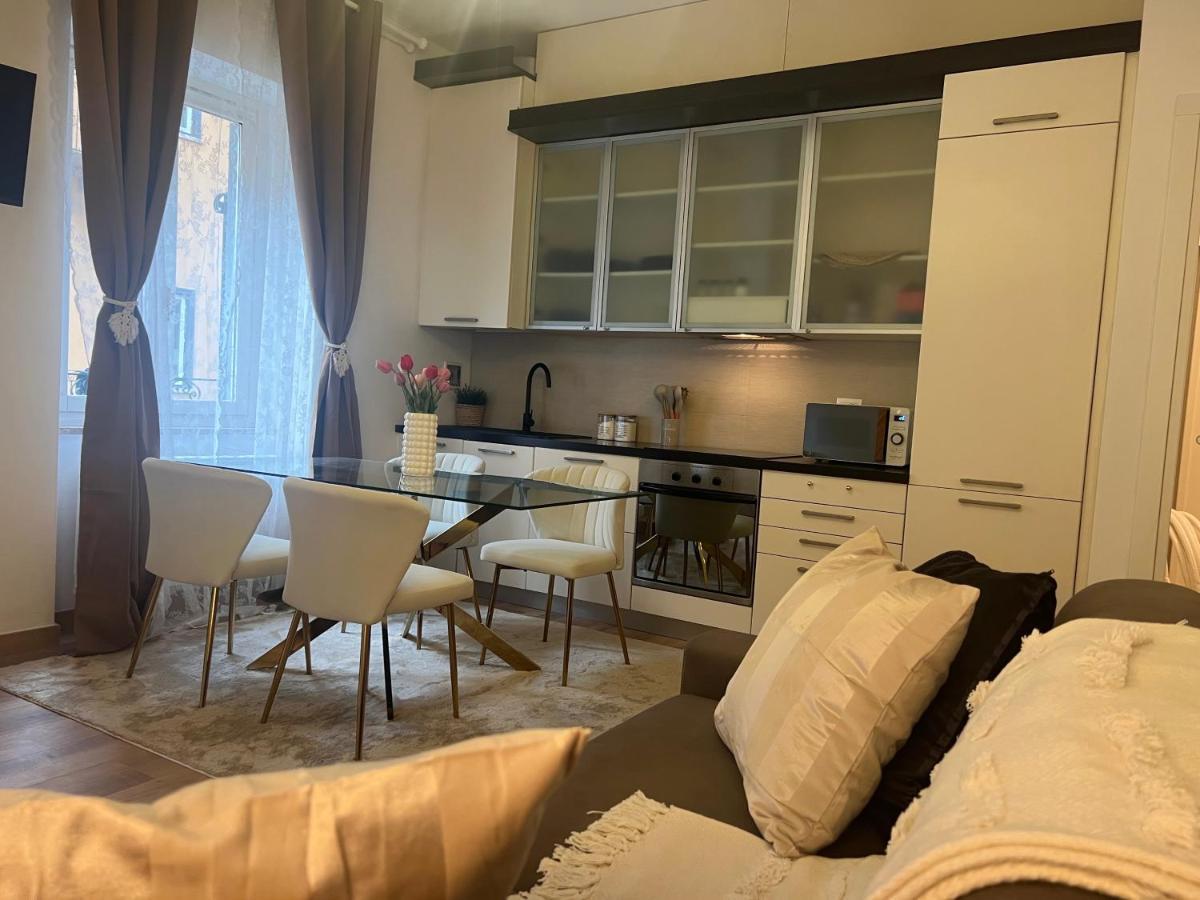 Regina Milano In Bocconi Appartement Buitenkant foto